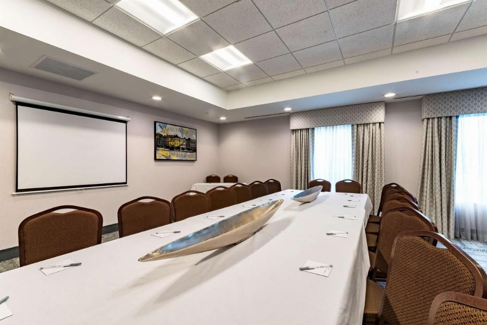 Hampton Inn By Hilton Lockport, NY Image 34