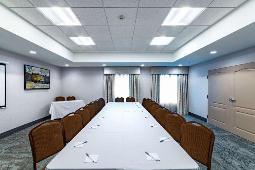 Hampton Inn By Hilton Lockport, NY Image 36
